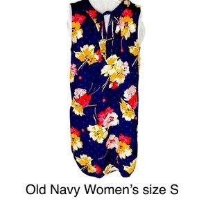 Old Navy Women’s Size S Sleeveless Navy And Floral Relaxed Fit Dress.